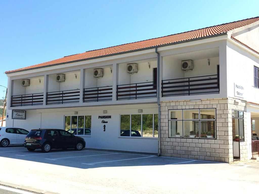 Rooms & Pansion Odmor Rovanjska Exterior foto